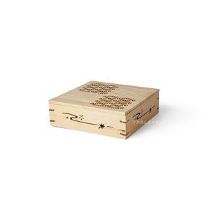 木盒 ★ 正方料理盒帶蓋｜花紋｜20 × 6.5 ㎝｜單個