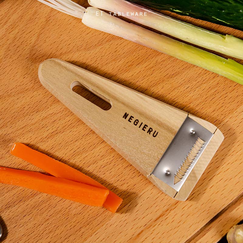刀 ★ 日本天然木不銹鋼刨絲器｜13.5 x 5.5  ㎝｜單個 (刮蔥絲)